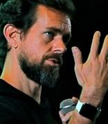Twitter CEO首条推文作为NFT被转让 拍出290万美元